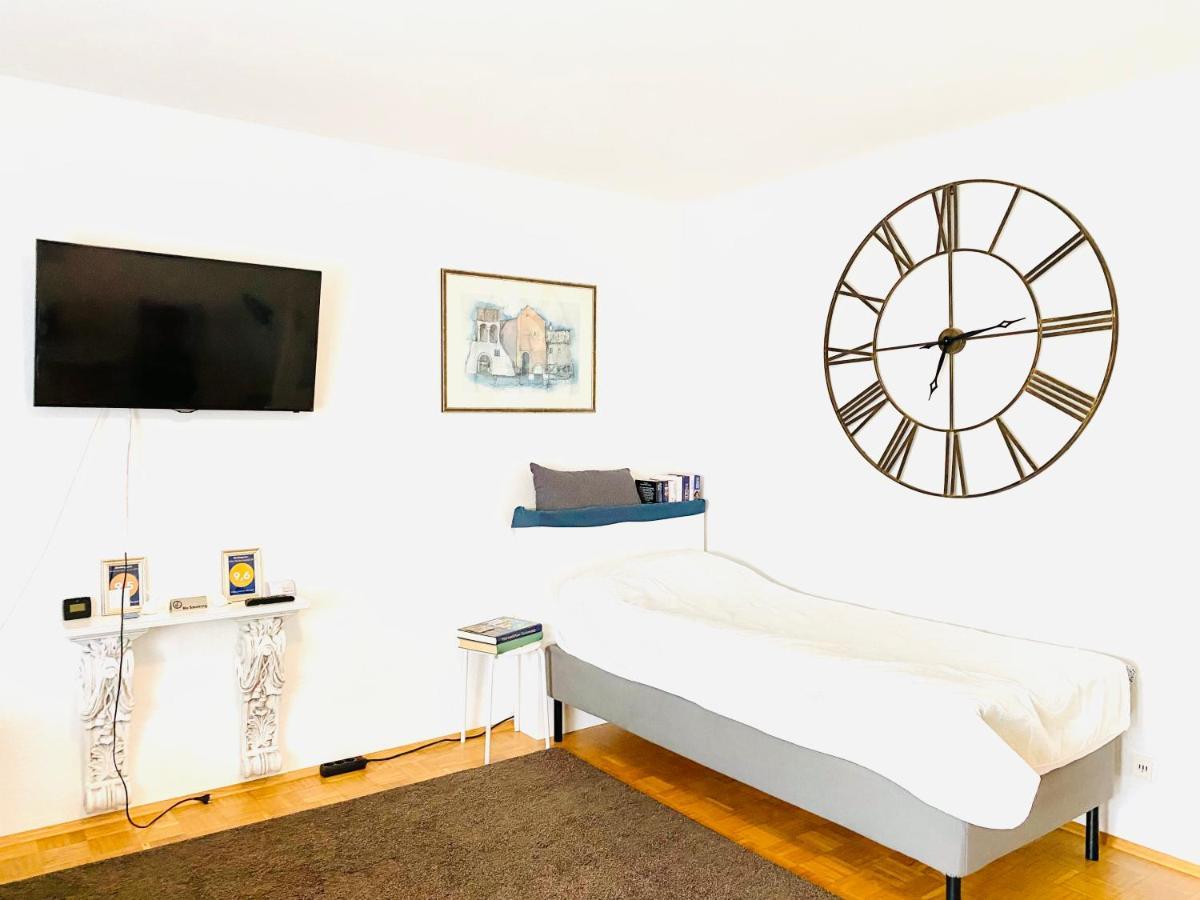 Welcome To Messe!-Two-Bedroom Apartment&Balcony Hannover Exterior photo